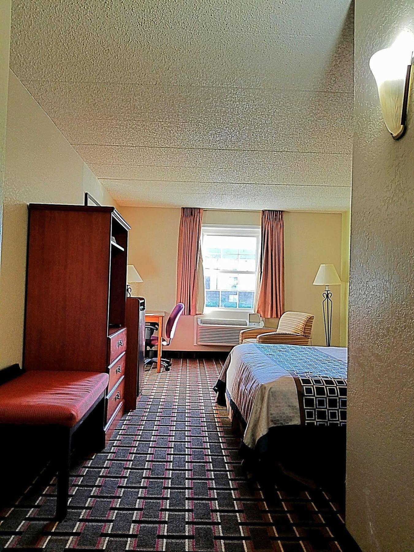 Red Roof Inn Richmond, Va - W Broad St Henrico Exteriér fotografie